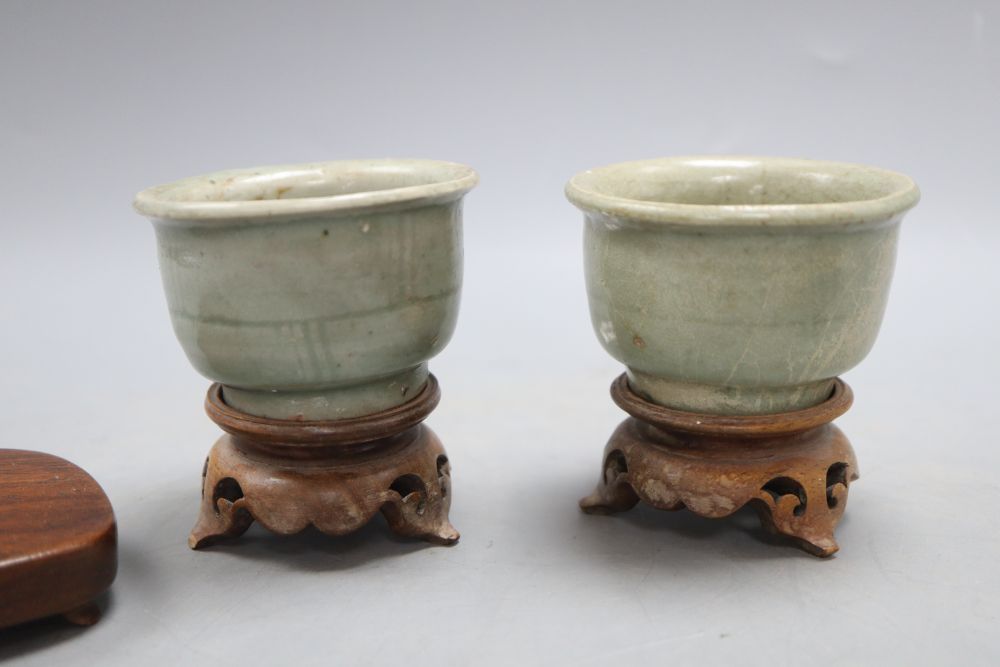 Two Chinese Longquan celadon cups, Yuan-Ming Dynasty